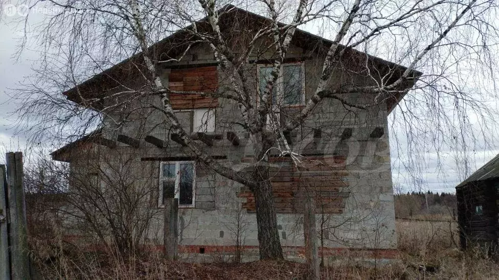 Дом в Тугулымский городской округ, деревня Юшкова (160 м) - Фото 0