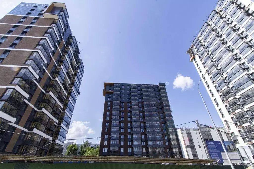 Квартира-студия: Тюмень, Профсоюзная улица, 49 (29.6 м) - Фото 1