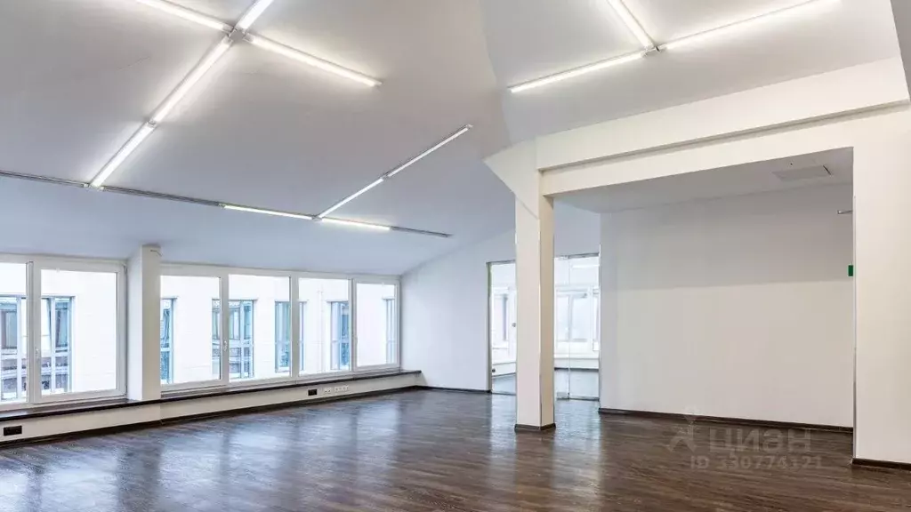 Офис в Санкт-Петербург ул. Кропоткина, 1 (2703 м) - Фото 2