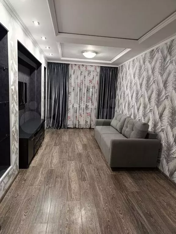 3-к. квартира, 76 м, 1/5 эт. - Фото 0