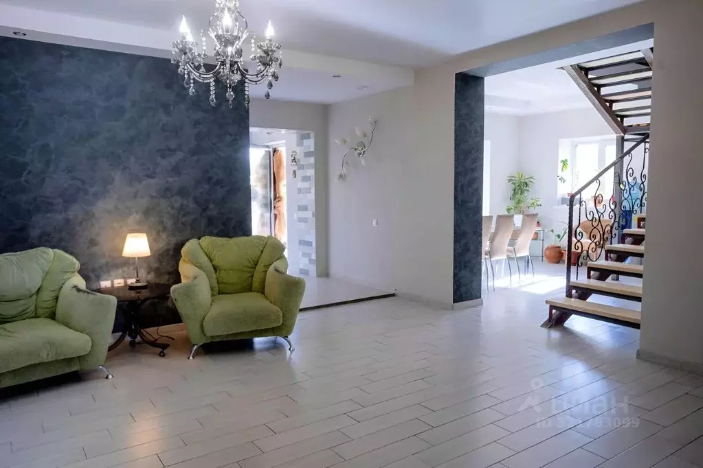 Коттедж в Омская область, Омский район, с. Усть-Заостровка проезд ... - Фото 1