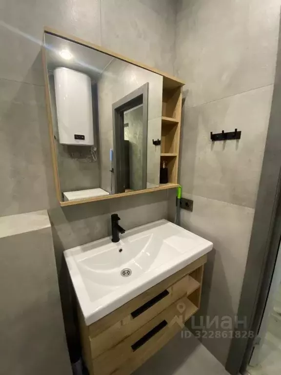 Студия Приморский край, Владивосток ул. Махалина, 10 (35.0 м) - Фото 2