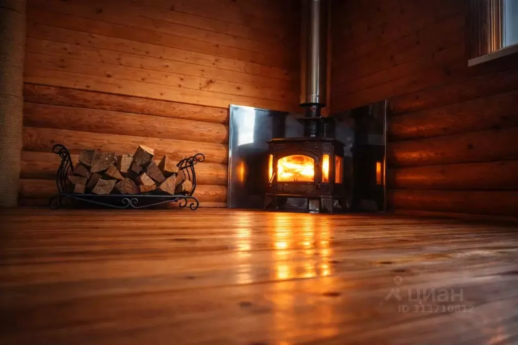 Дом в Ленинградская область, Любань Тосненский район, Ленинградское ... - Фото 2