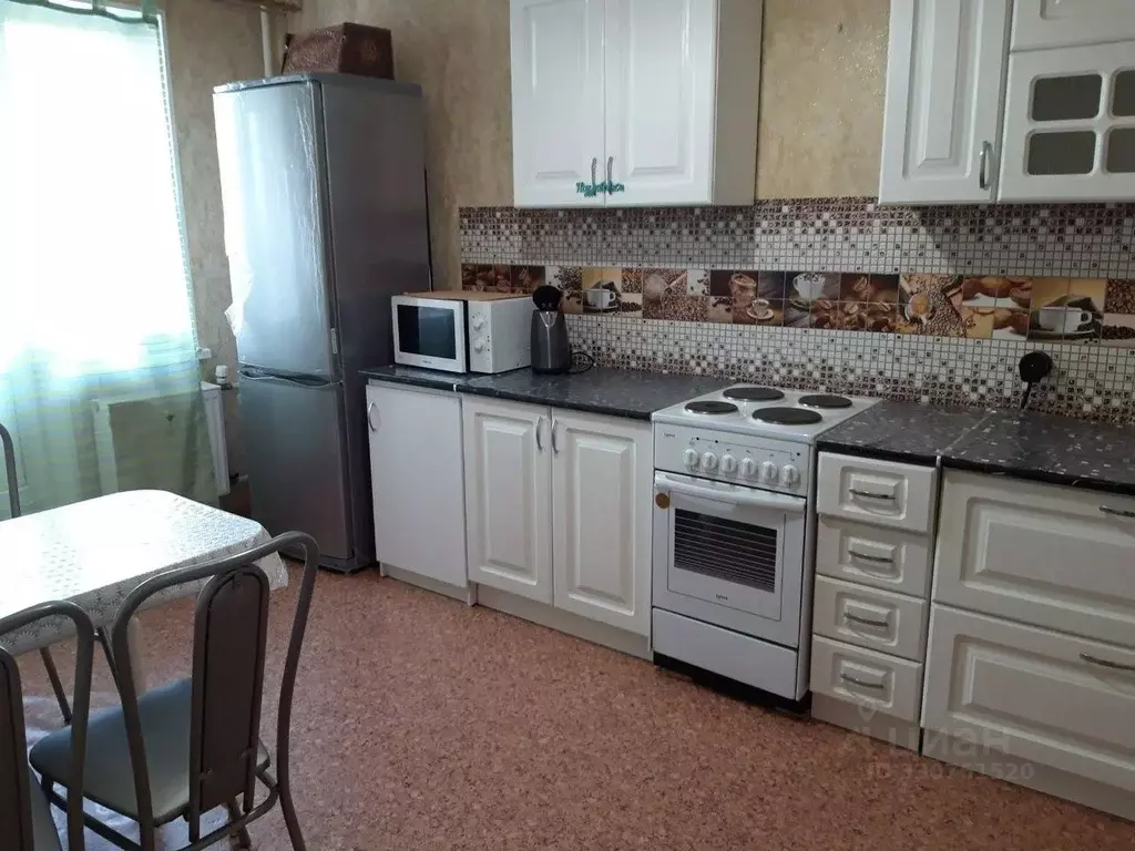 2-к кв. Пермский край, Пермь Кисловодская ул., 15 (69.0 м) - Фото 1