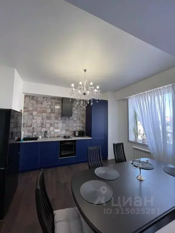 2-к кв. Ставропольский край, Кисловодск ул. Декабристов, 36к3 (120.0 ... - Фото 0