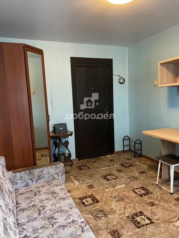 Комната Свердловская область, Екатеринбург ул. Хохрякова, 102 (11.6 м) - Фото 2
