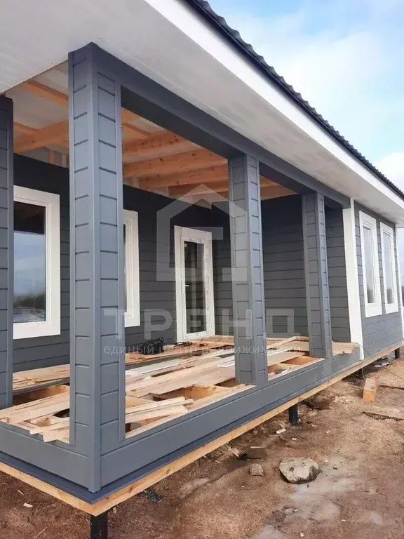 Дом в Ленинградская область, Волховский район, Кисельнинское с/пос, д. ... - Фото 1