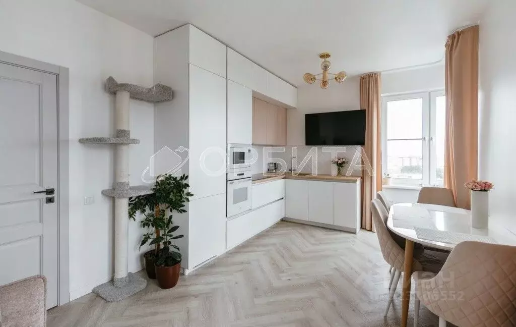 2-к кв. Тюменская область, Тюмень Профсоюзная ул., 63 (57.74 м) - Фото 2