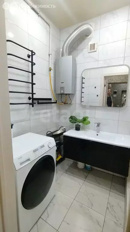 3-комнатная квартира: Брянск, улица Пушкина, 32 (83.5 м) - Фото 2