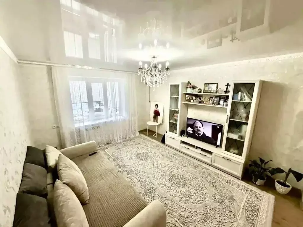 2-к кв. Астраханская область, Астрахань ул. Яблочкова, 30 (56.0 м) - Фото 1