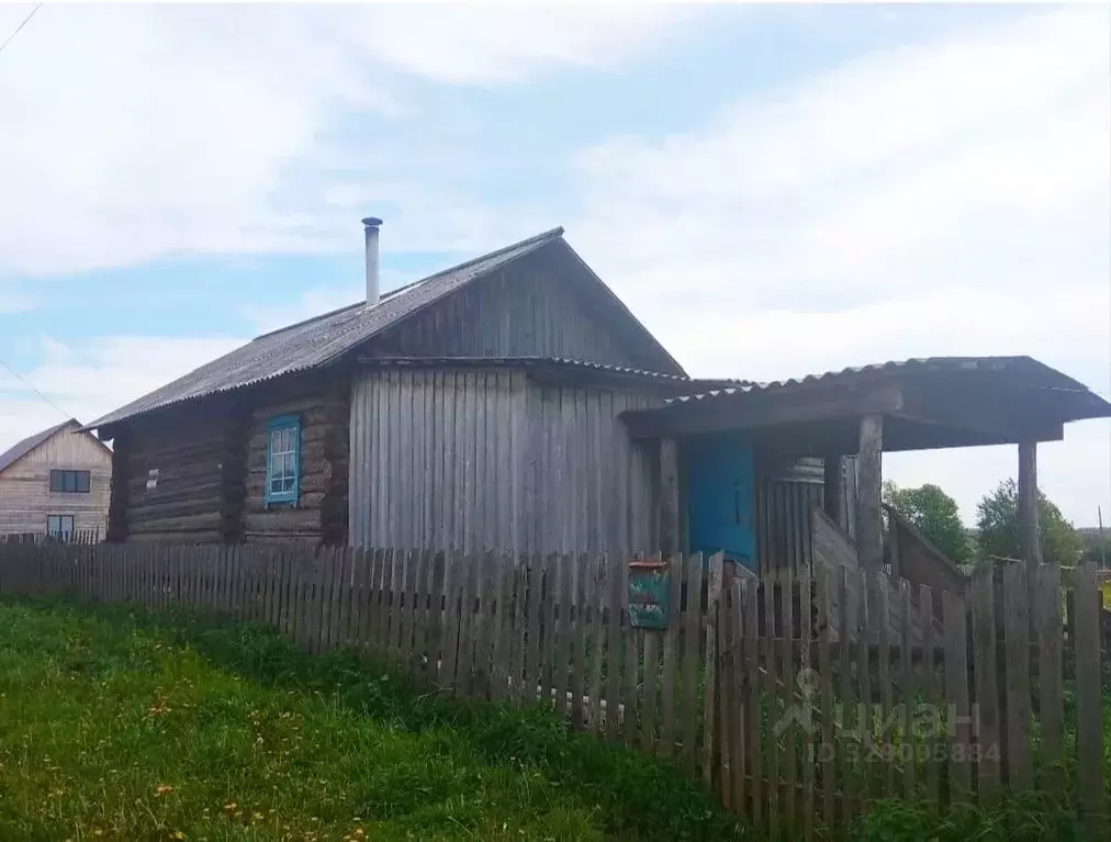 Дом в Пермский край, Кочевский муниципальный округ, с. Большая Коча ... - Фото 2