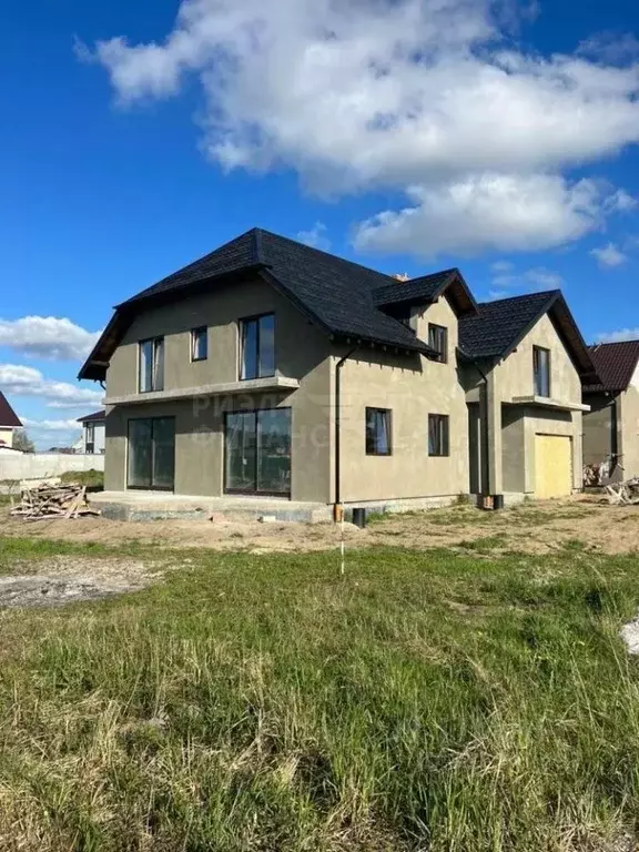 Дом в Калининградская область, Гурьевский муниципальный округ, пос. ... - Фото 1