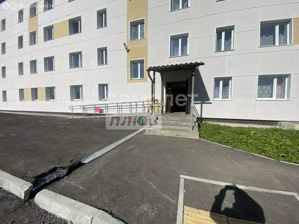 3-комнатная квартира: Шаля, улица Ленина, 45 (70 м) - Фото 0