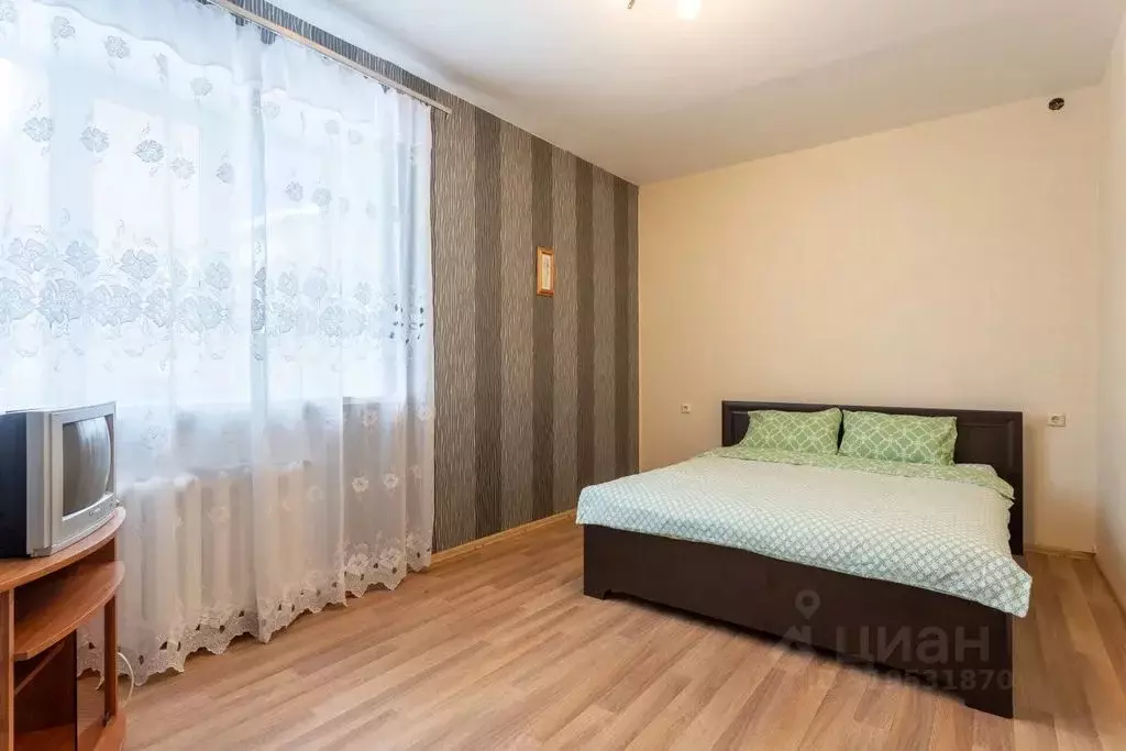 2-к кв. Башкортостан, Уфа пос. Аэропорт, ул. Строителей, 15 (60.0 м) - Фото 0