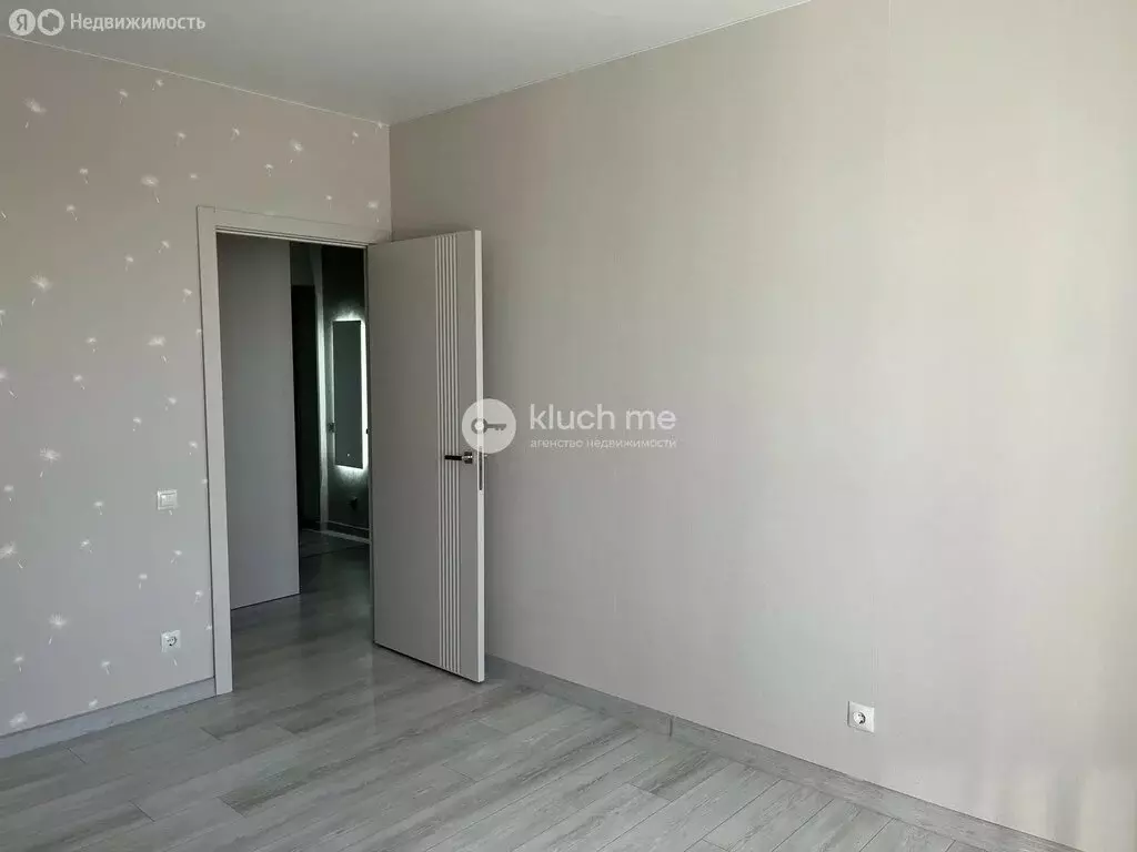 3-комнатная квартира: Казань, улица Ярдем, 25 (64 м) - Фото 1