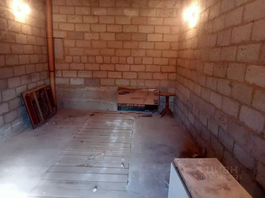 Гараж в Волгоградская область, Волгоград ул. Шкирятова, 14 (23 м) - Фото 1