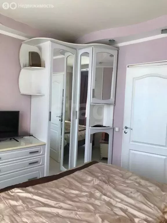 4-комнатная квартира: Санкт-Петербург, Белградская улица, 10к1 (64.6 ... - Фото 1