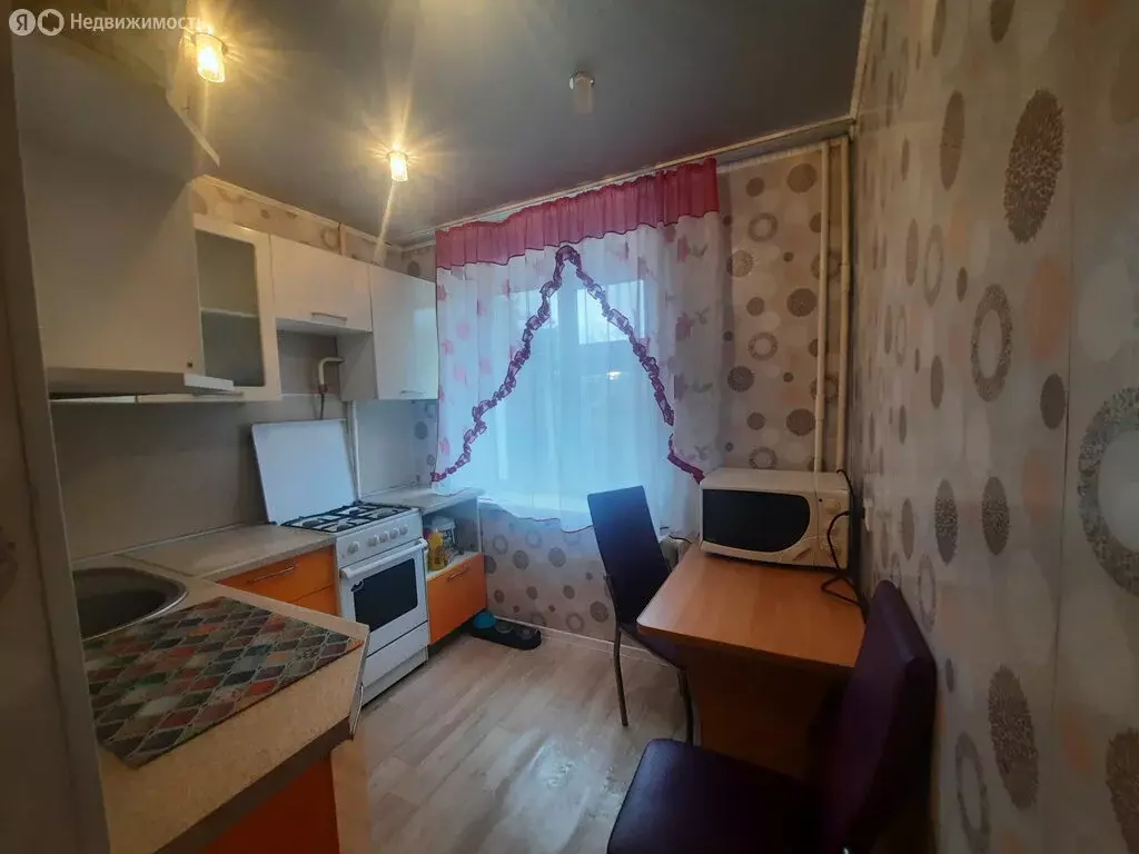 3-комнатная квартира: Миасс, улица Кирова, 93 (52.5 м) - Фото 2