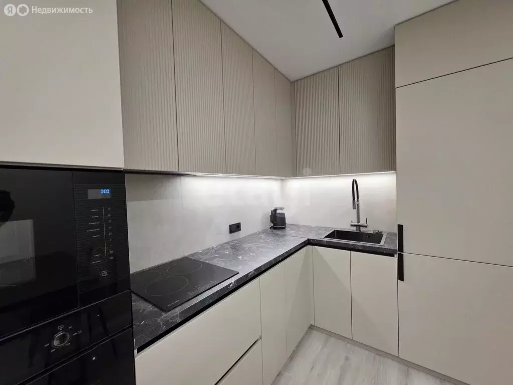 1-комнатная квартира: Тюмень, улица Василия Подшибякина, 12 (39.1 м) - Фото 2