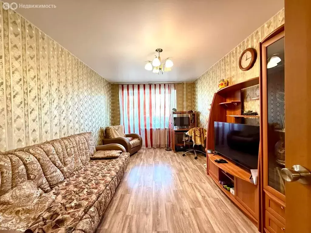 3-комнатная квартира: Сыктывкар, улица Орджоникидзе, 28 (57 м) - Фото 0