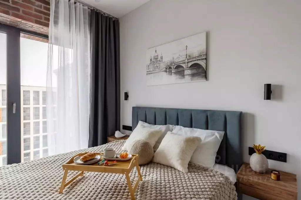 Студия Санкт-Петербург наб. Макарова, 58 (30.0 м) - Фото 1