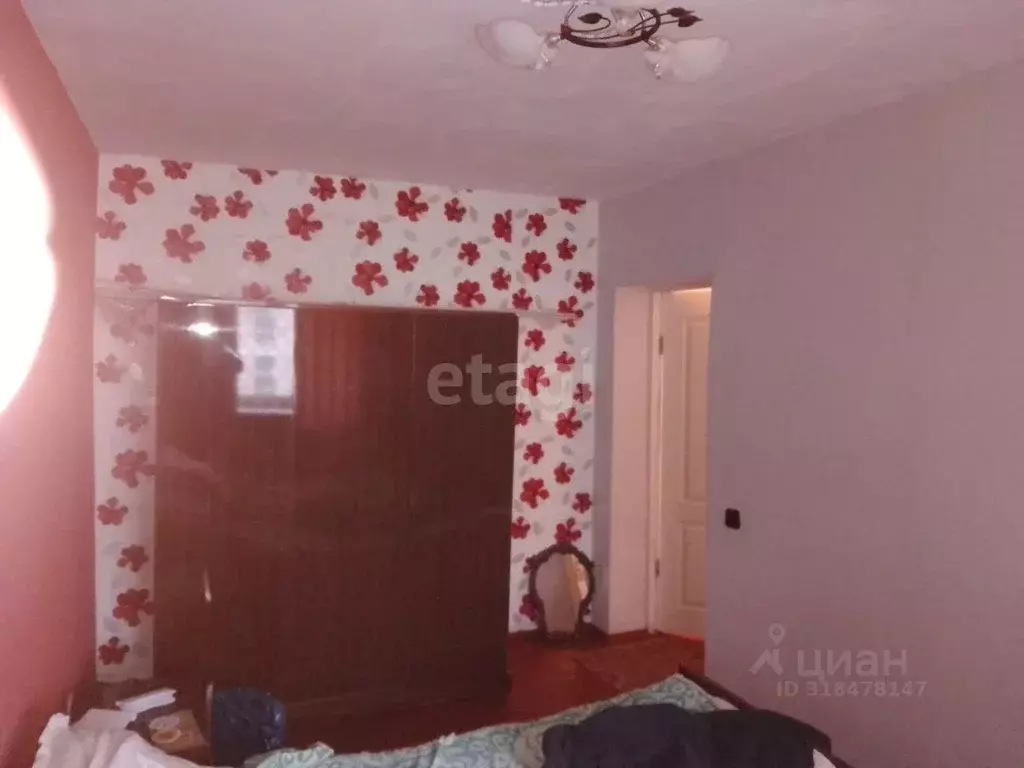 2-к кв. Крым, Первомайское пгт ул. Эдуарда Корпана (50.0 м) - Фото 1