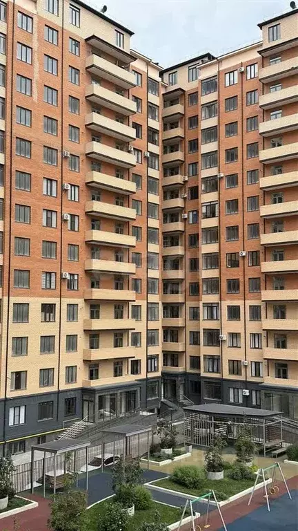 1-к кв. Дагестан, Каспийск просп. Акулиничева, 33А (42.0 м) - Фото 0