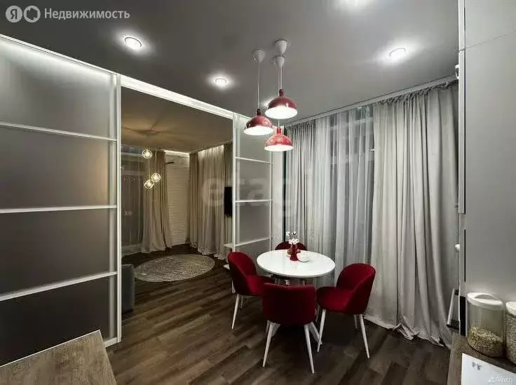 2-комнатная квартира: Новосибирск, улица Кирова, 236 (45 м) - Фото 1