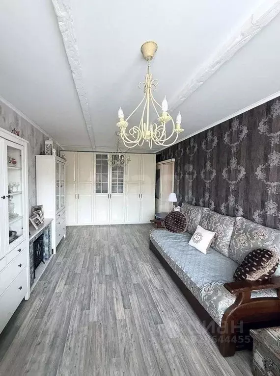 2-к кв. Москва Шоссейная ул., 19к3 (43.9 м) - Фото 1