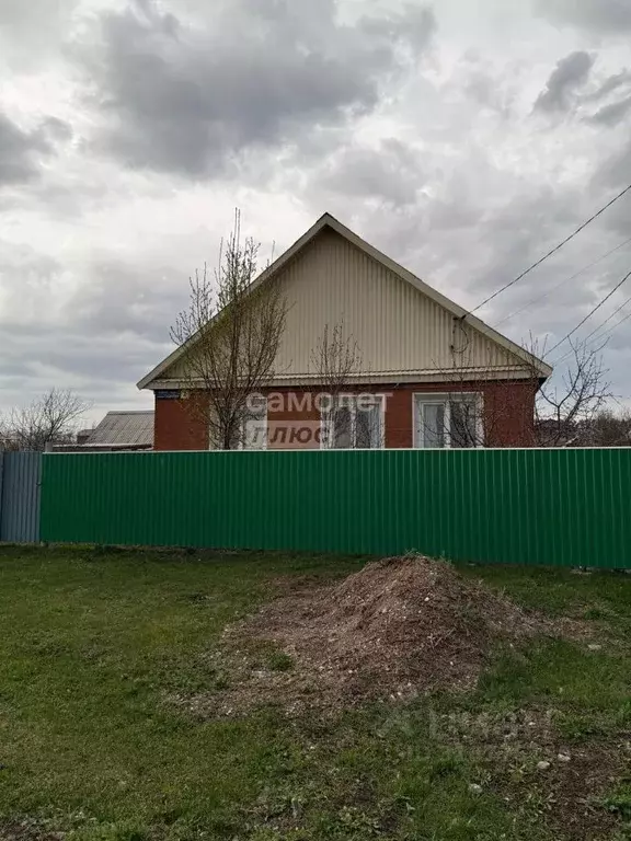 Дом в Башкортостан, Уфимский район, Булгаковский сельсовет, д. ... - Фото 0