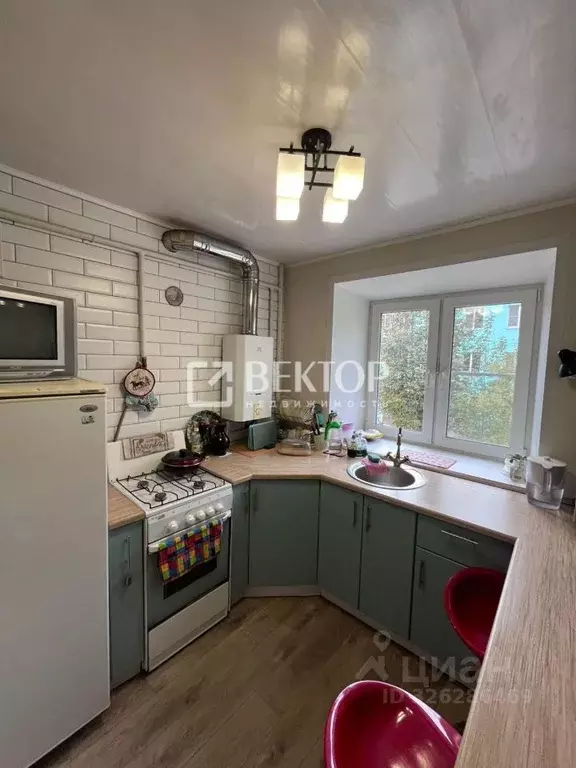 2-к кв. Ивановская область, Иваново ул. Победы, 55 (46.0 м) - Фото 0