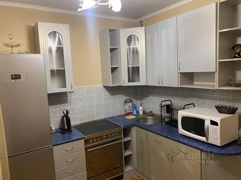 1-к кв. Сахалинская область, Южно-Сахалинск просп. Победы, 15 (35.0 м) - Фото 2