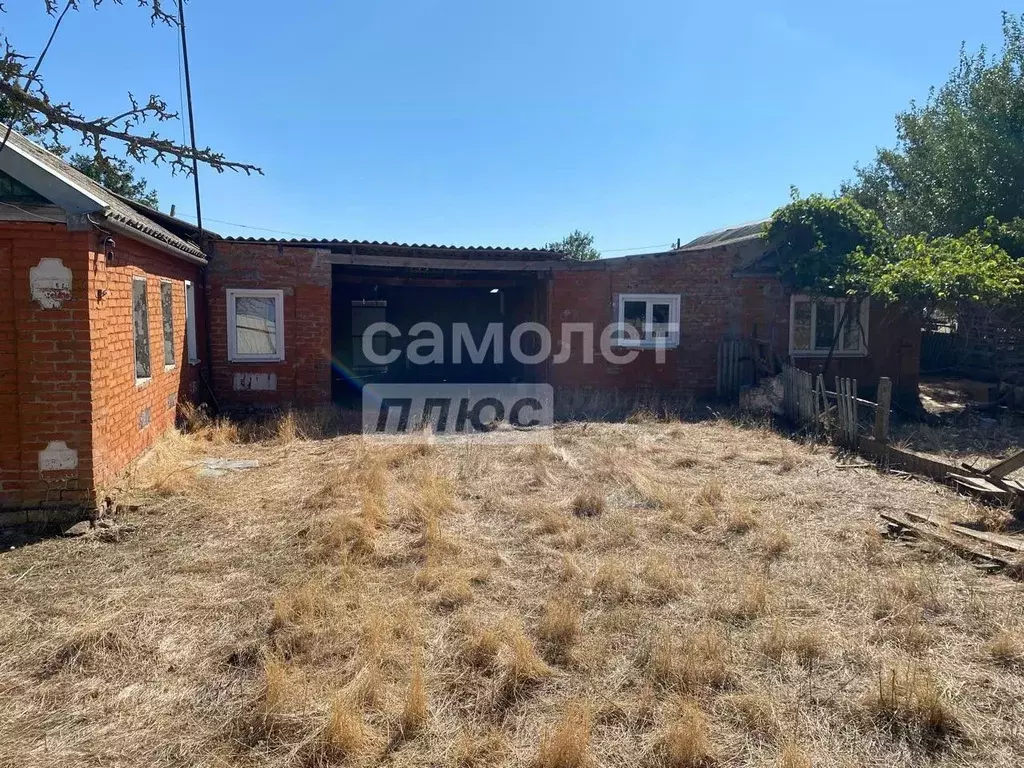 Дом в Калмыкия, Яшалтинский район, с. Соленое Садовая ул., 41 (36 м) - Фото 2