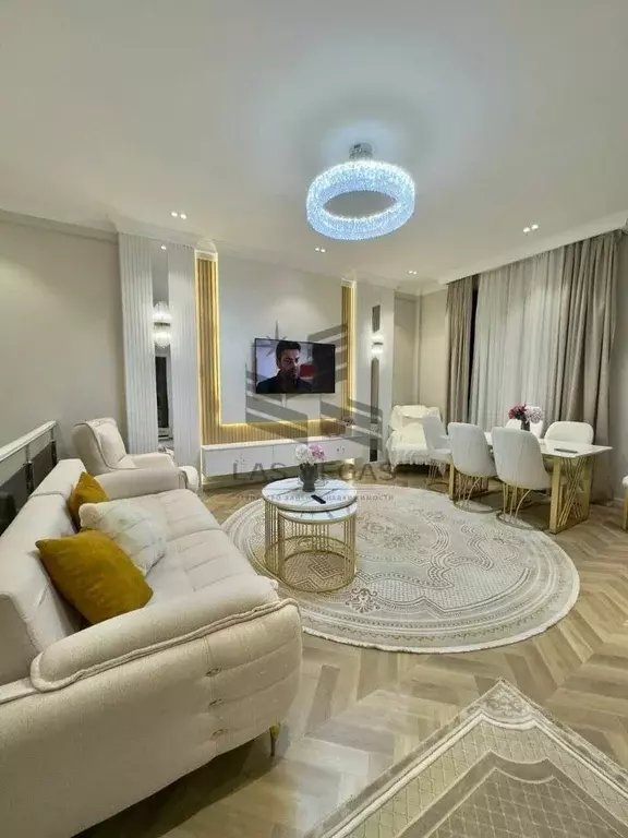 2-к кв. Татарстан, Казань Горки-3 мкр, ул. Дубравная, 28А (65.0 м) - Фото 0