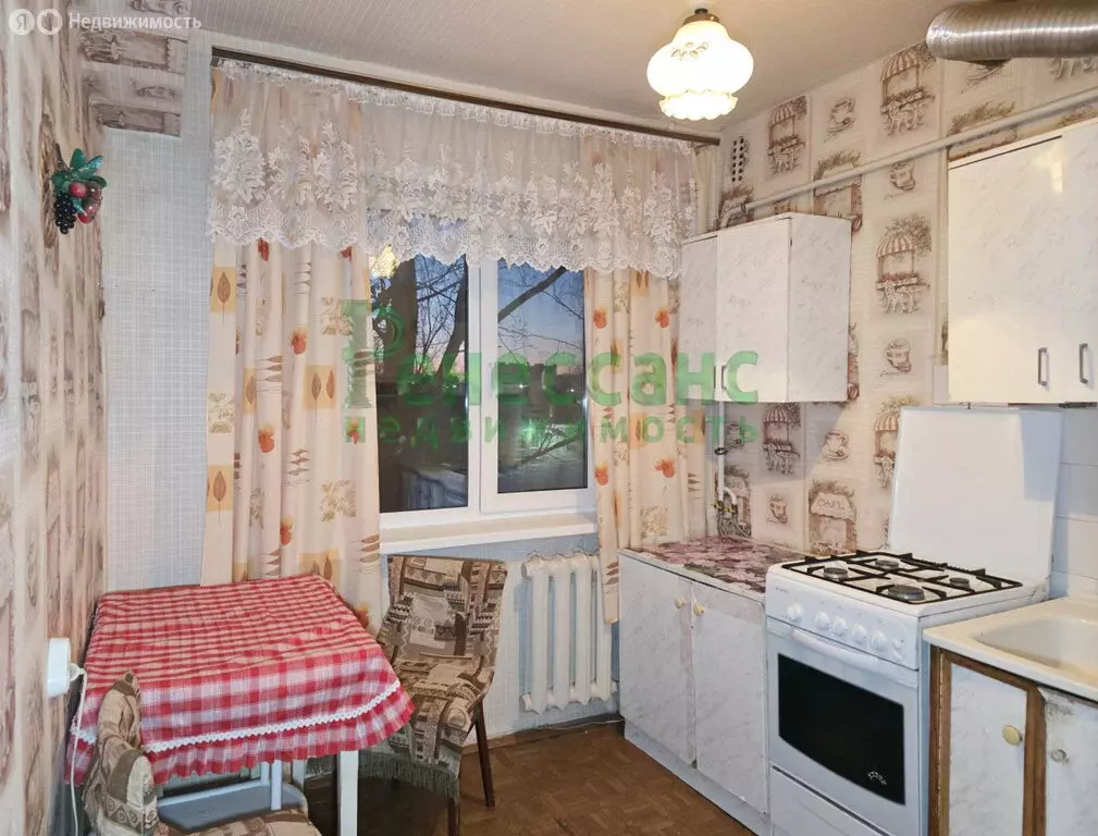 3-комнатная квартира: Брянск, улица Кольцова, 3 (56.3 м) - Фото 2