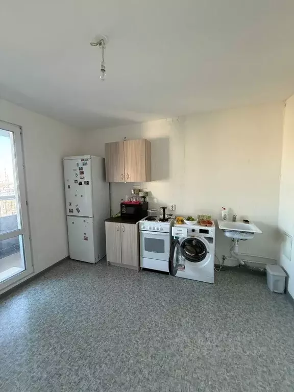 3-к кв. Татарстан, Казань просп. Ильгама Шакирова, 9 (75.2 м) - Фото 1