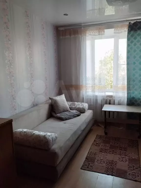 Комната 17 м в 4-к., 9/9 эт. - Фото 0