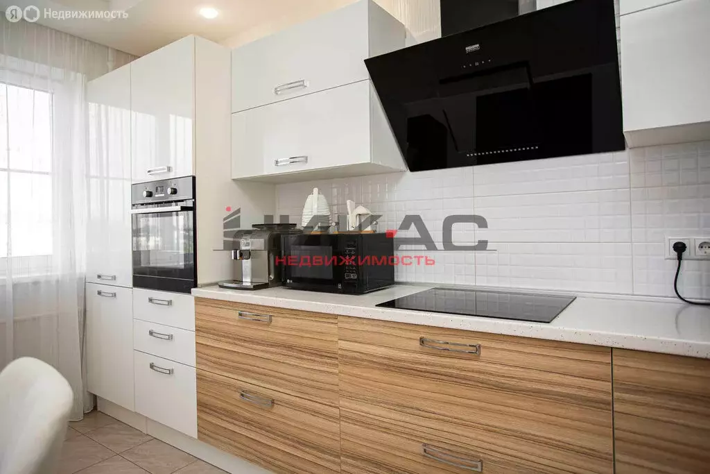 3-комнатная квартира: Ярославль, улица Ньютона, 31к2 (82.1 м) - Фото 2