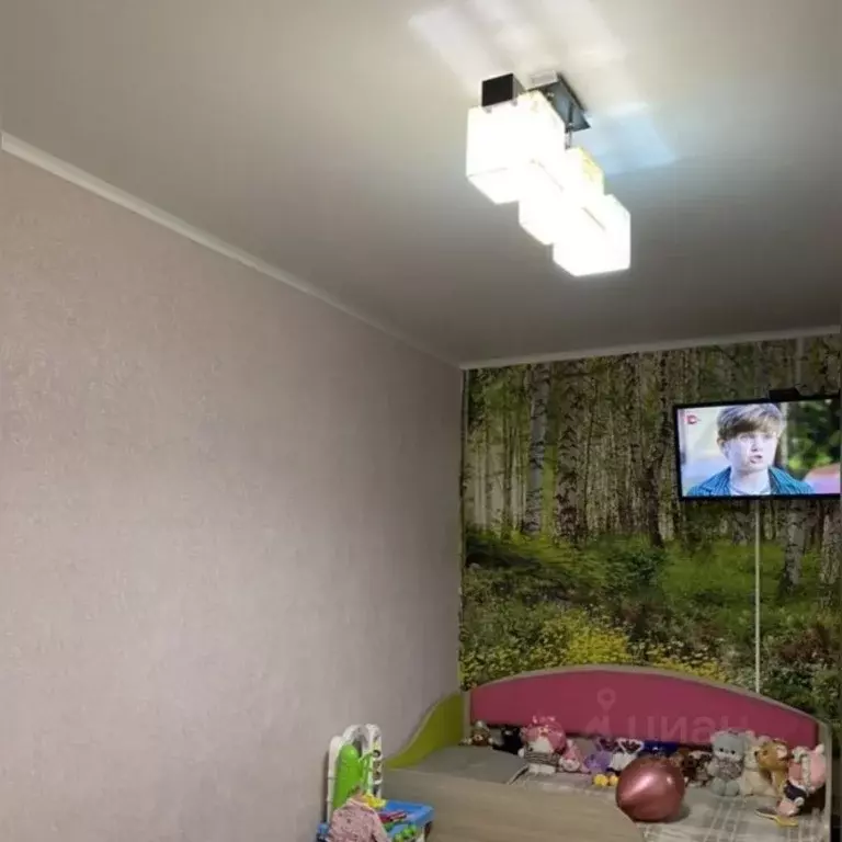 2-к кв. Татарстан, Зеленодольск ул. Вали Хазиева, 8 (55.0 м) - Фото 1