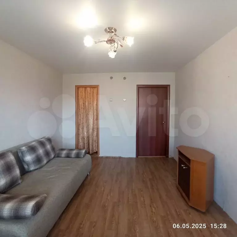 Комната 13,9 м в 2-к., 2/5 эт. - Фото 1