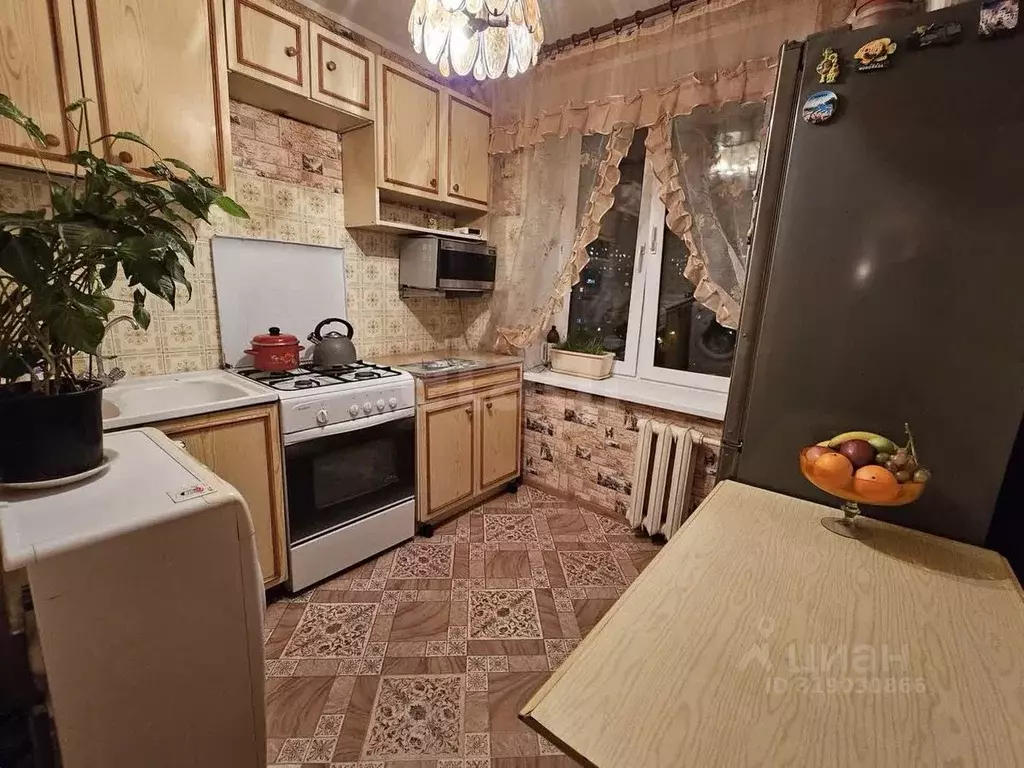 3-к кв. Москва ул. Амундсена, 12 (56.6 м) - Фото 0