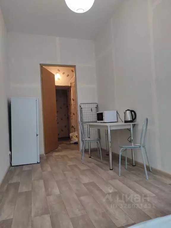 Комната Санкт-Петербург 7-я Советская ул., 31 (13.2 м) - Фото 1