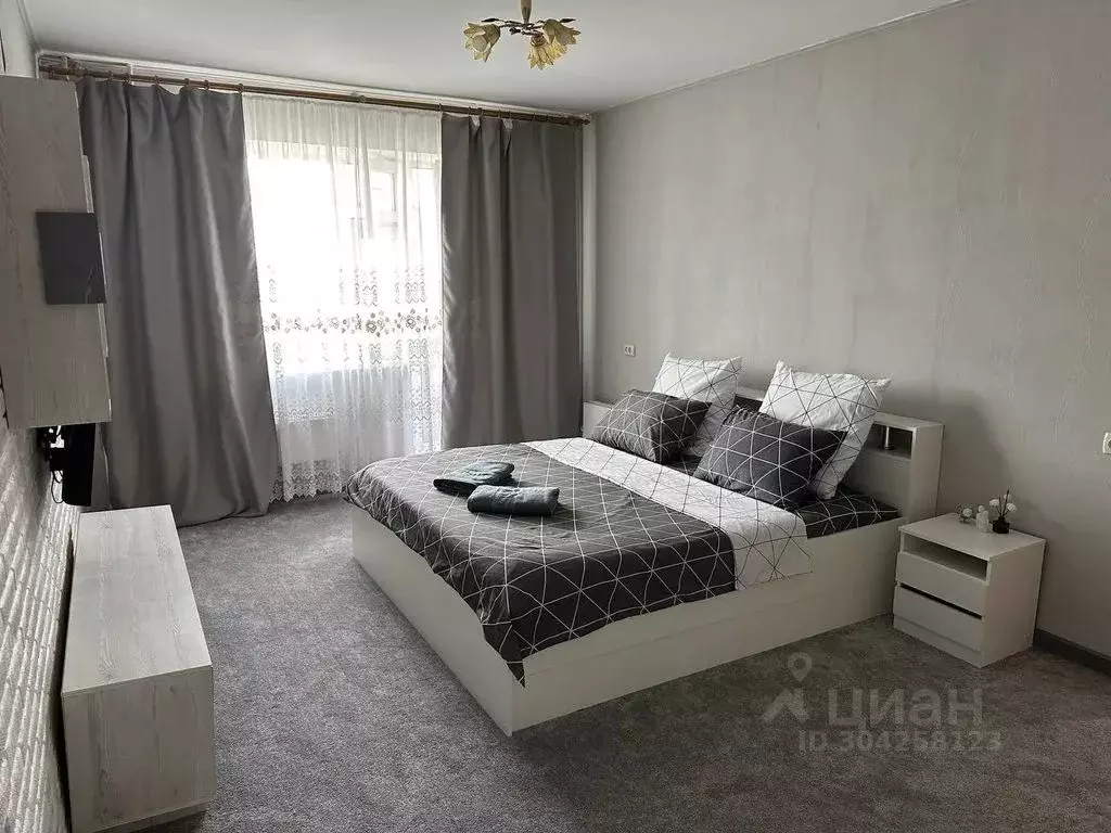 1-к кв. Татарстан, Казань ул. Юлиуса Фучика, 98 (48.0 м) - Фото 0