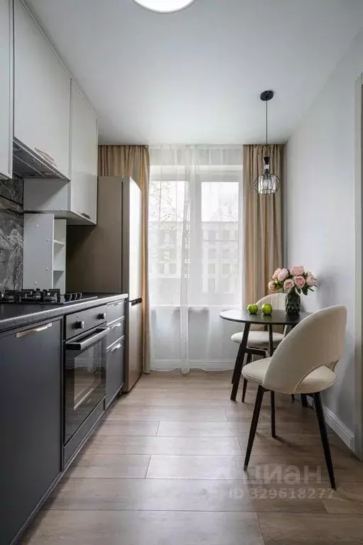 2-к кв. Москва ул. Новаторов, 32 (37.1 м) - Фото 1