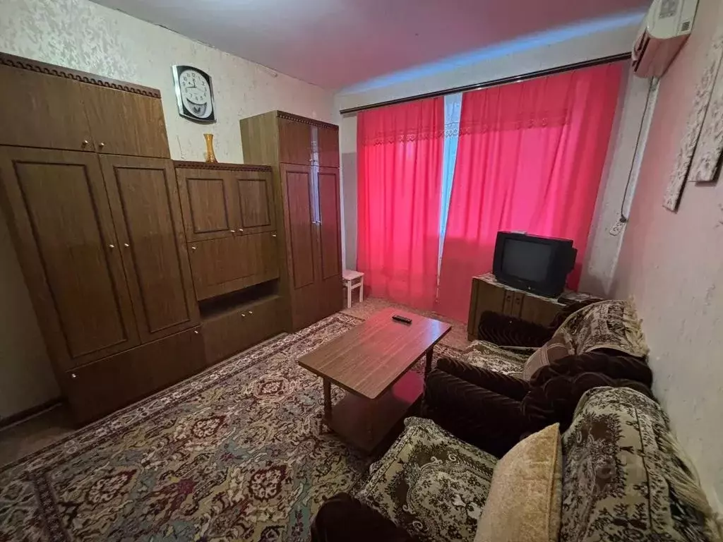 1-к кв. Ростовская область, Новошахтинск Советская ул., 8А/10А (33.0 ... - Фото 1