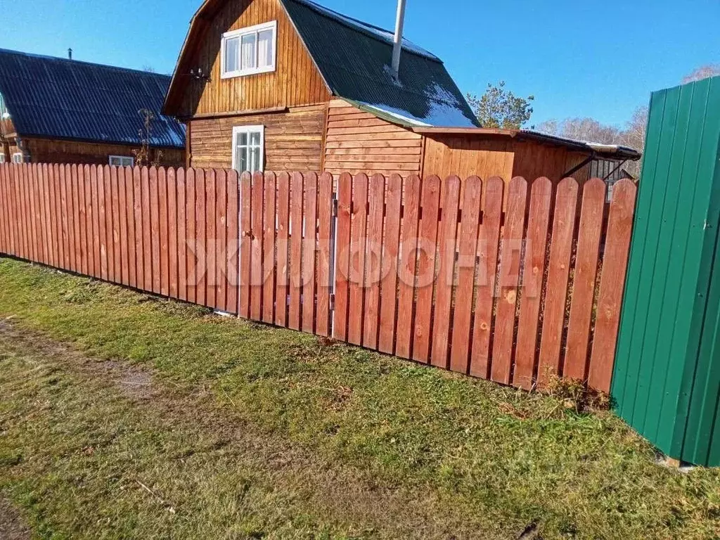 Дом в Новосибирская область, Мошковский район, Приборостроитель СНТ  ... - Фото 1