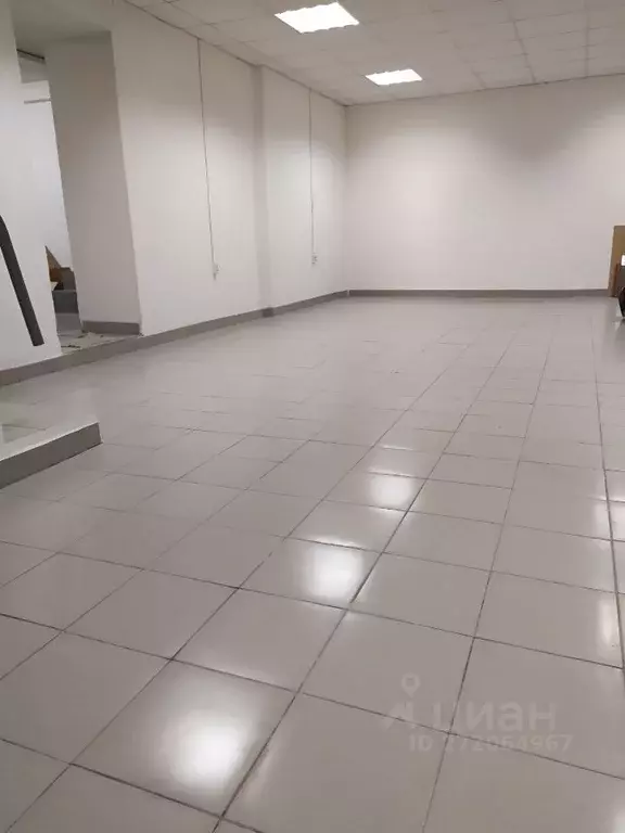 Помещение свободного назначения в Красноярский край, Красноярск ул. ... - Фото 1