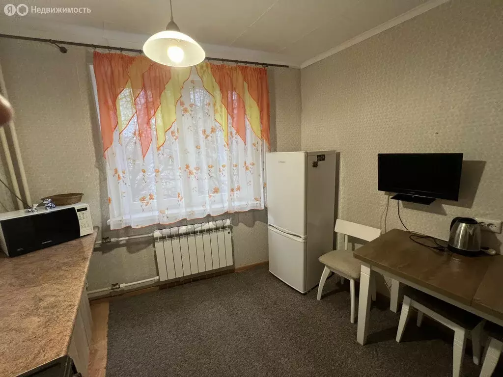 1-комнатная квартира: Калининград, улица Лилии Иванихиной, 4А (40.3 м) - Фото 2