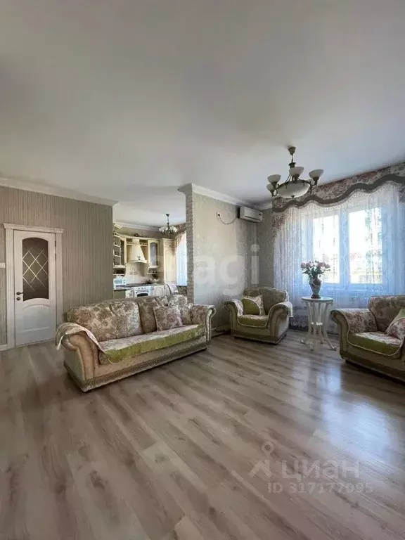 3-к кв. Амурская область, Белогорск ул. Кирова, 152 (68.0 м) - Фото 1