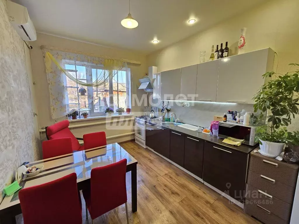 Дом в Краснодарский край, Тимашевск Южный пер., 11 (92 м) - Фото 1